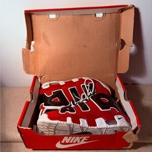 Nike Air More Uptempo GS Red Black White Sneakers Youth 5Y Basketball Shoes